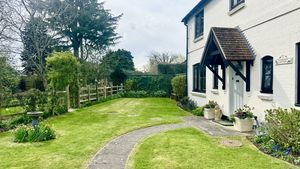 Photo 32- click for photo gallery